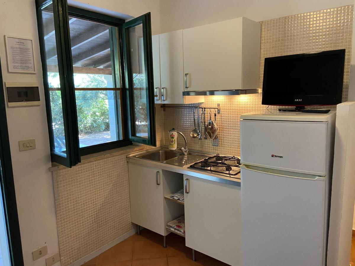 Appartamenti In Villa Senia ฟาวีญานา ภายนอก รูปภาพ